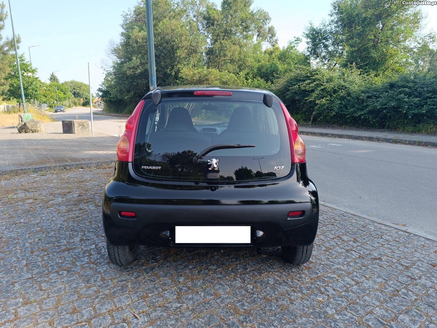 Peugeot 107 1.0Revisão completa (kit de embraiagem, velas, oleo e filtros novos) — fotografia 8