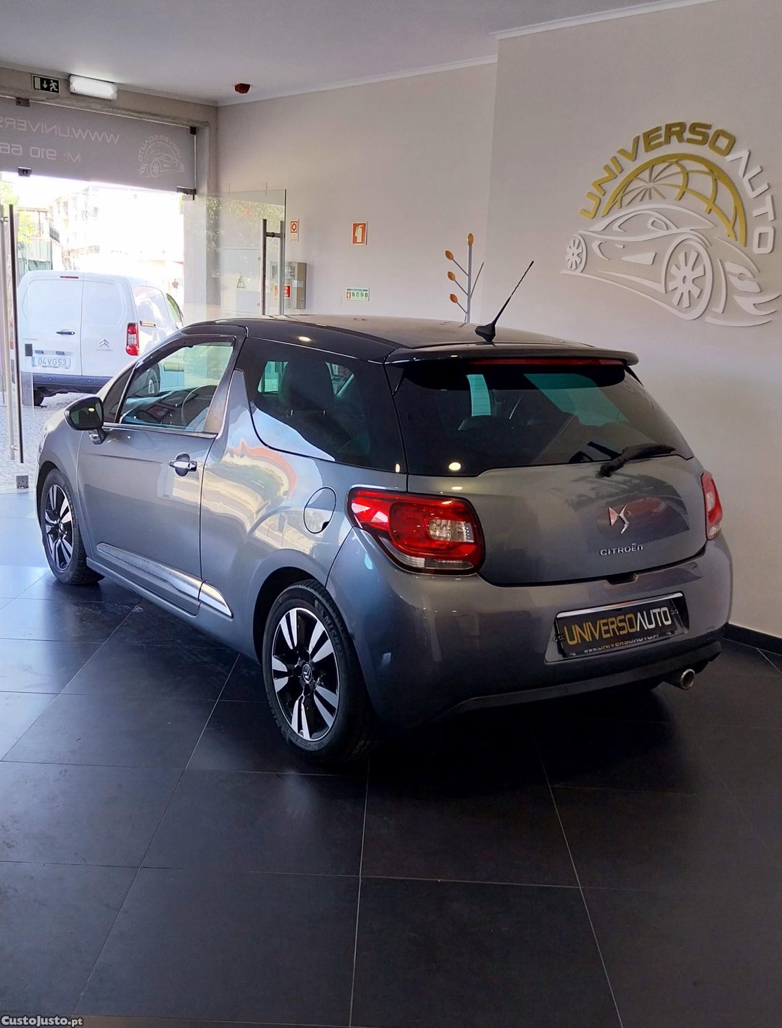 Citroën DS3 1.6 Hdi So Chic | Nacional | Garantia - 11 foto 3