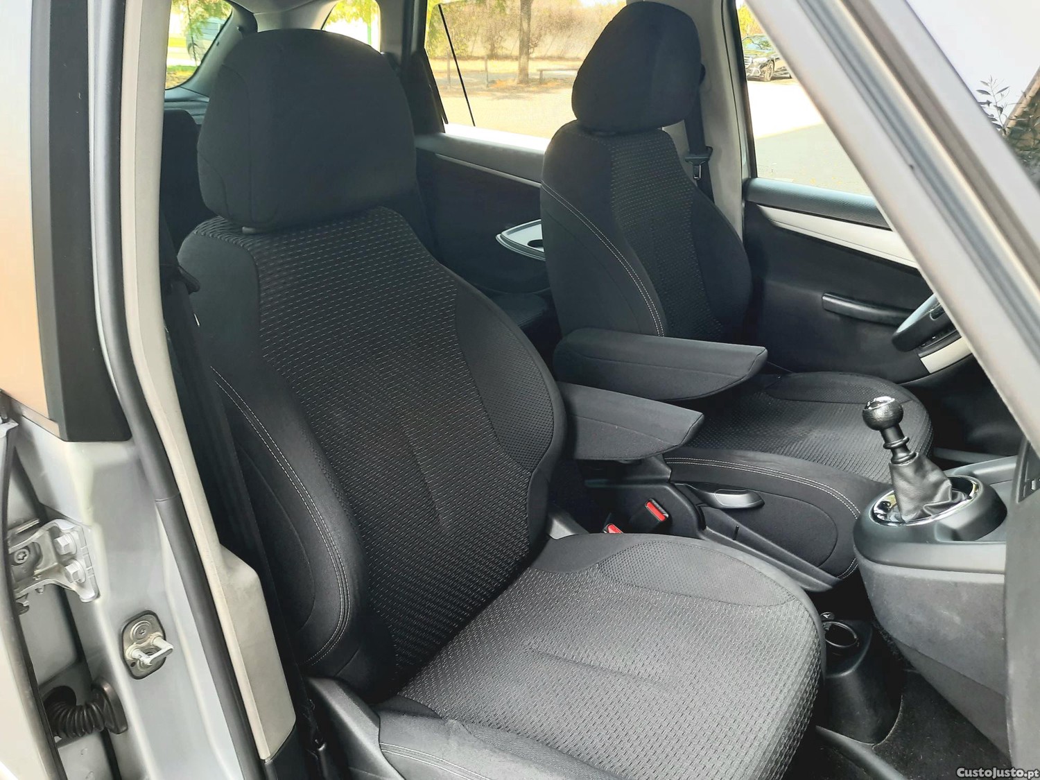Citroën C4 Picasso — fotografia 10