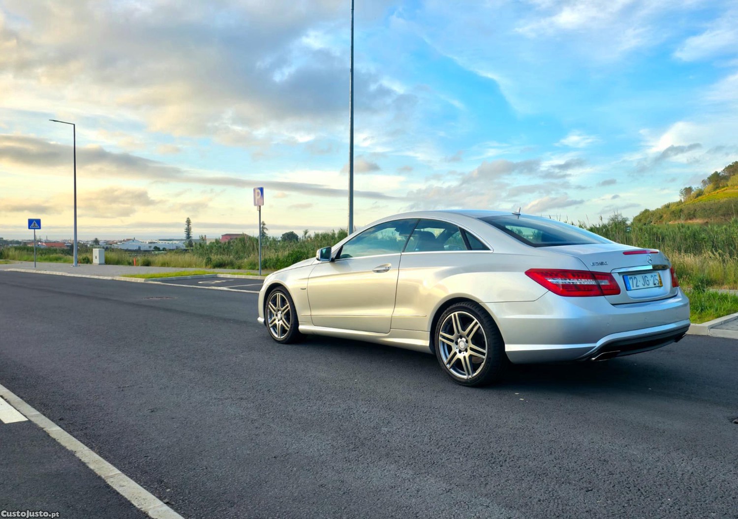 Mercedes-Benz E 250 AMG — fotografia 8