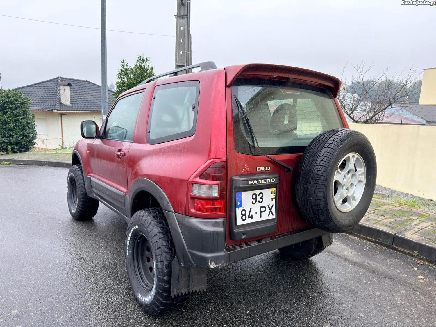 Mitsubishi Pajero 3.2 DI-D GLS — fotografia 3