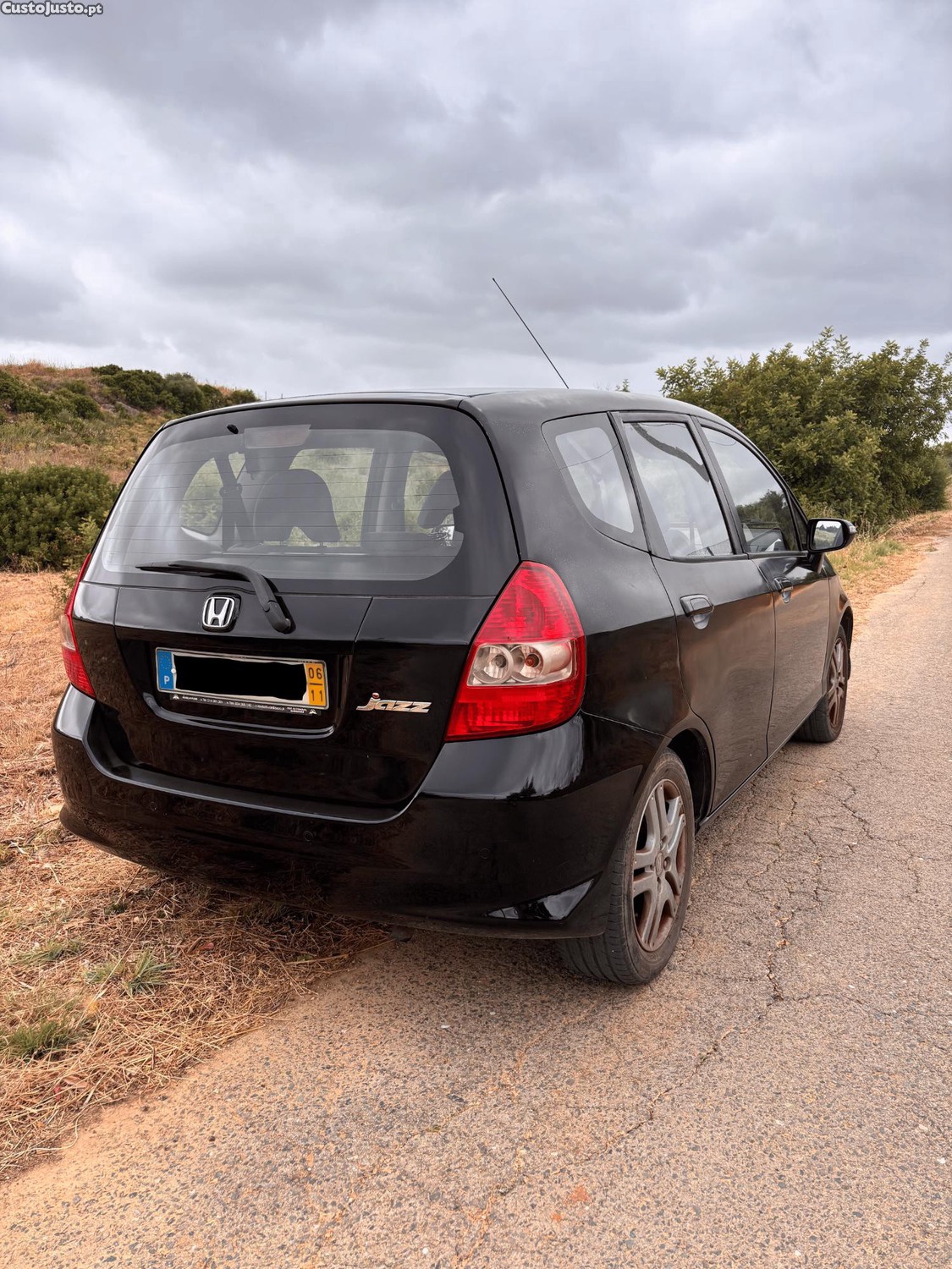 Honda Jazz 1.2 i-DSI com AC — fotografia 4