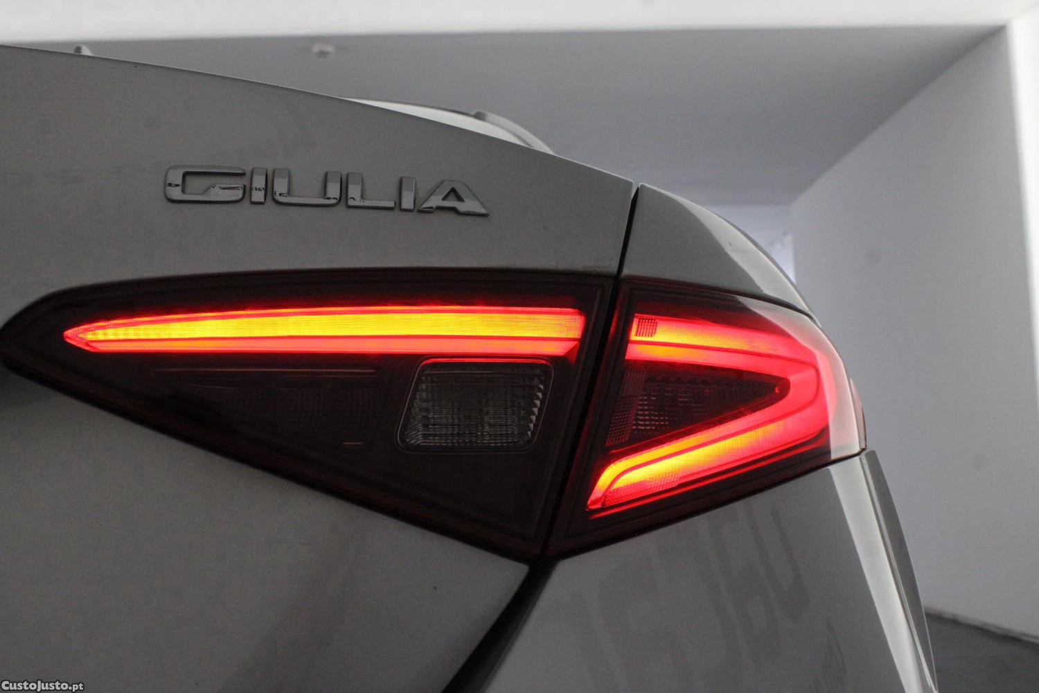 Alfa Romeo Giulia 2.2D — fotografia 2