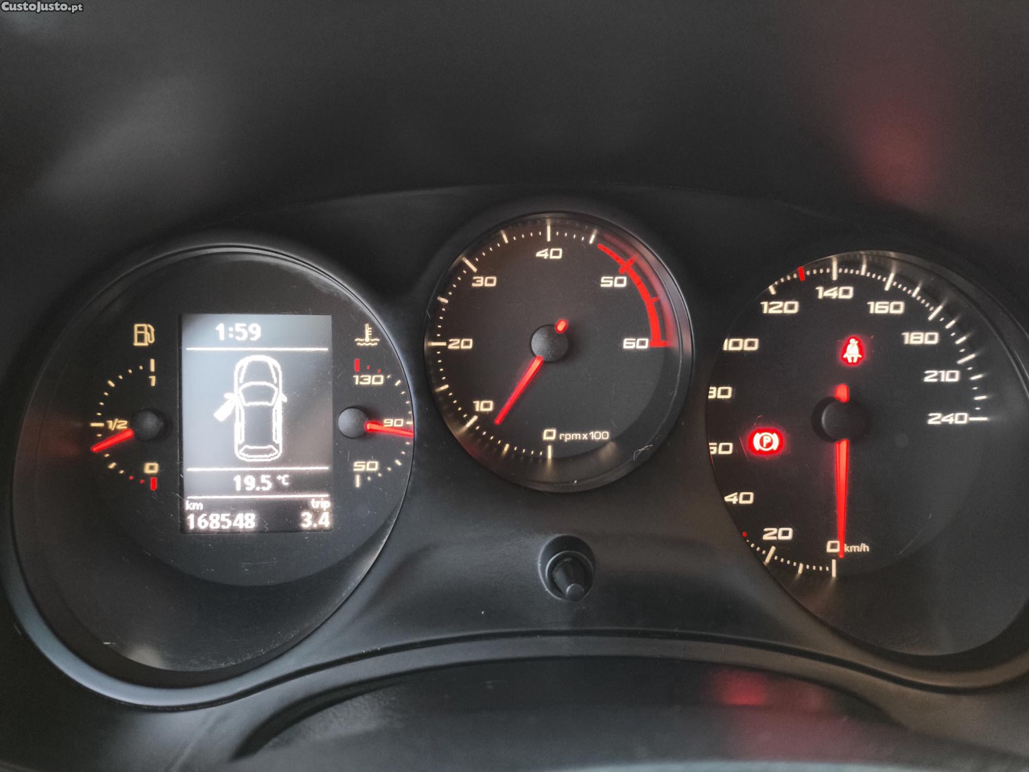 SEAT Leon 1.6TDi Ecomotive 105cv — fotografia 2
