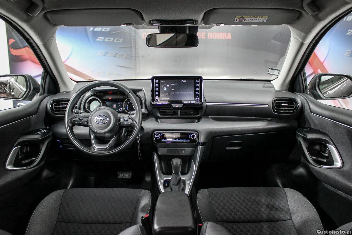 Toyota Yaris 1.5 HDF Exclusive - 23 — photo 3