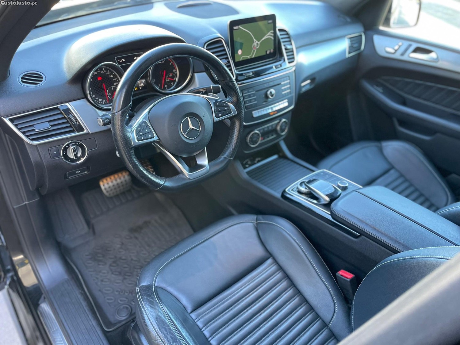 Mercedes-Benz GLE 43 AMG 4-Matic — fotografia 12