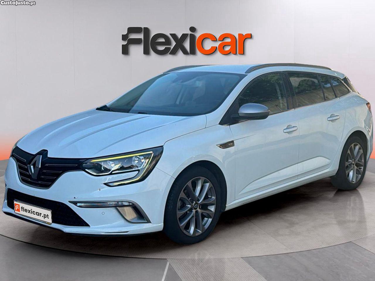 Renault Mégane Sport Tourer 1.5 dCi GT Line - 17 — photo 3