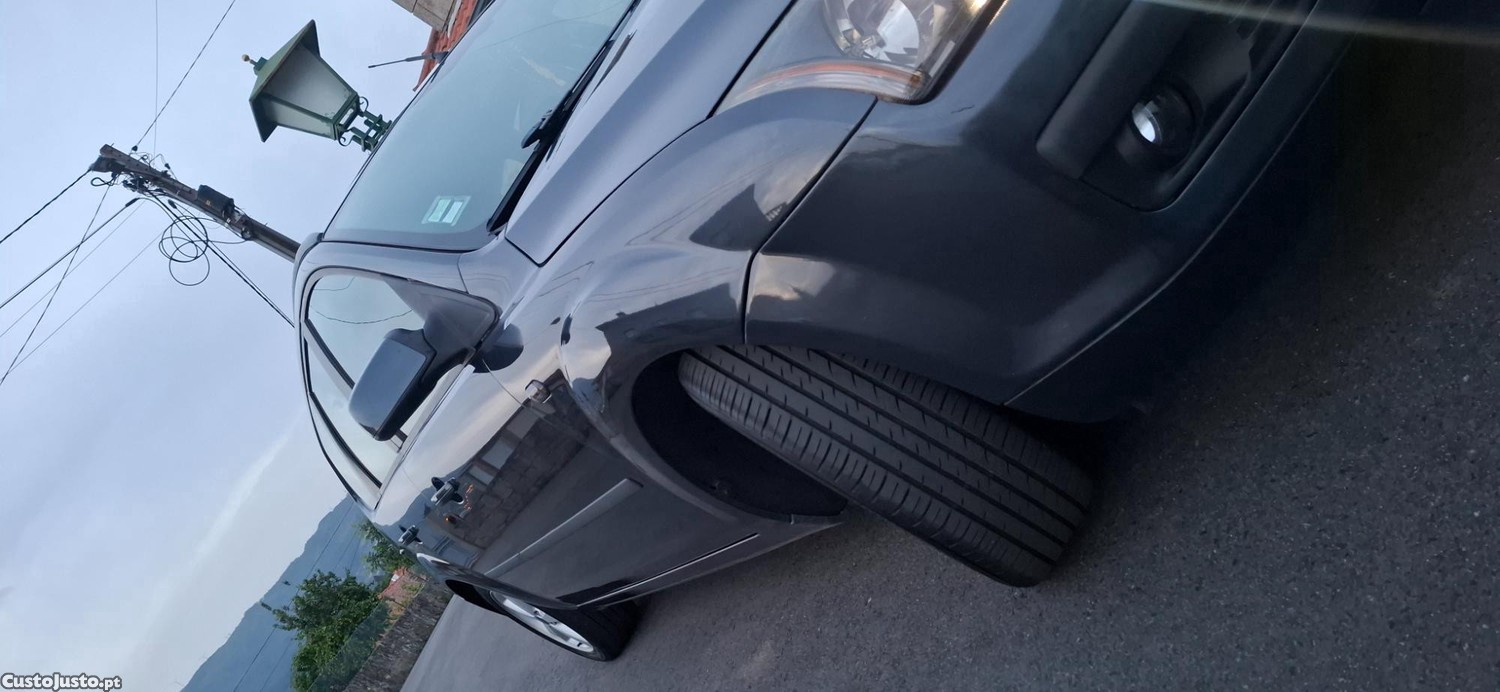 Ford Focus 1.6 tdci — photo 4