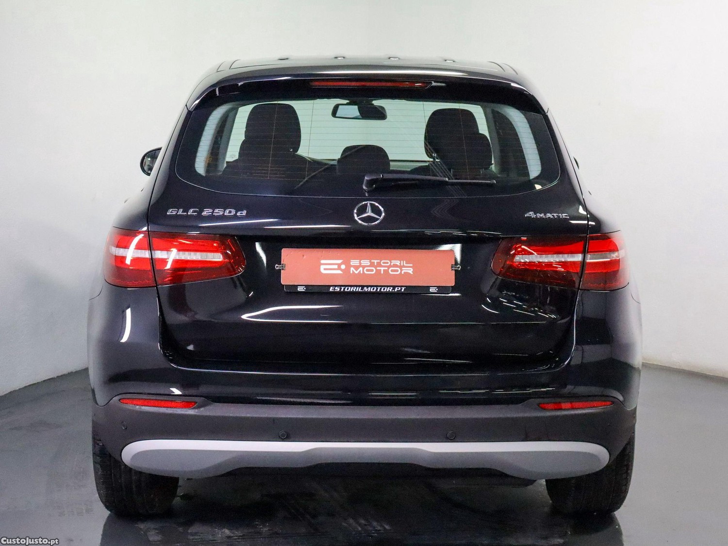 Mercedes-Benz GLC 250 d 4-Matic - 18 — photo 4