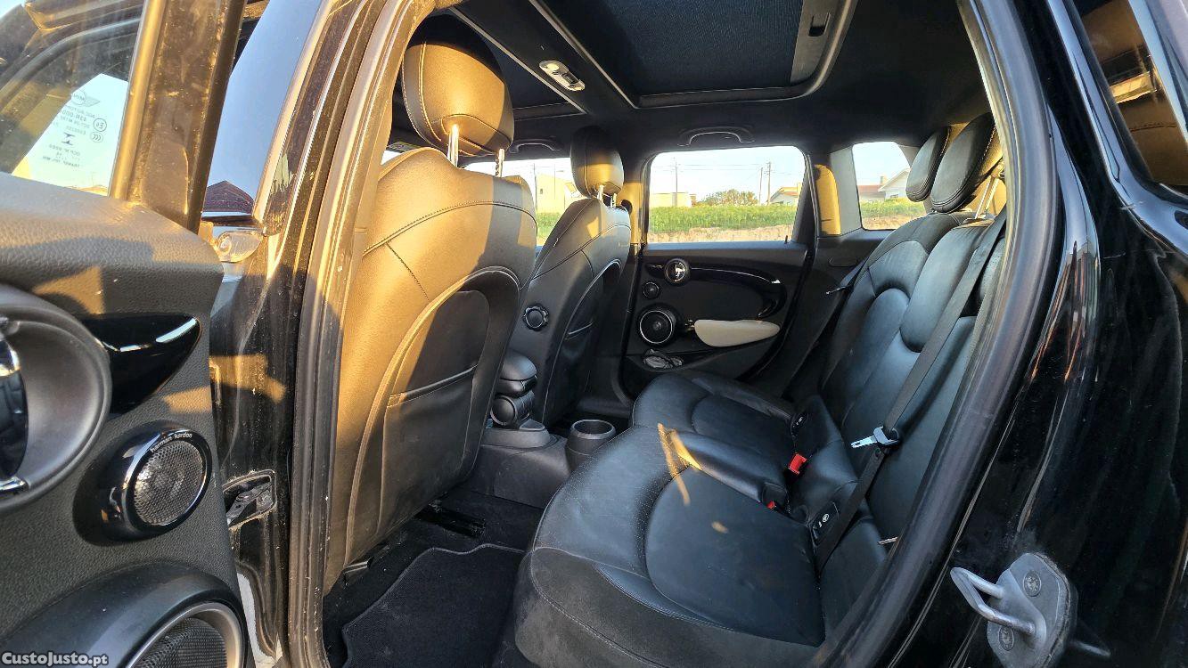 MINI Cooper SD 2.0 - 14 foto 4