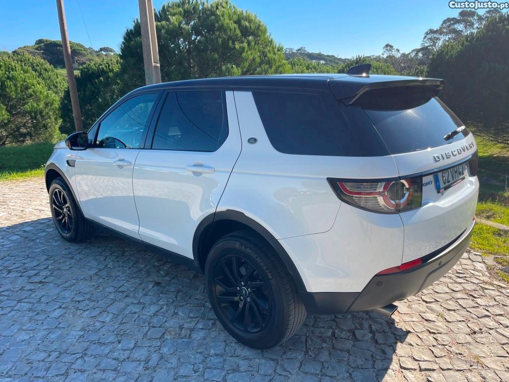 Land Rover Discovery Sport 2.0 TD4 HSE NACIONAL - 18 — photo 4