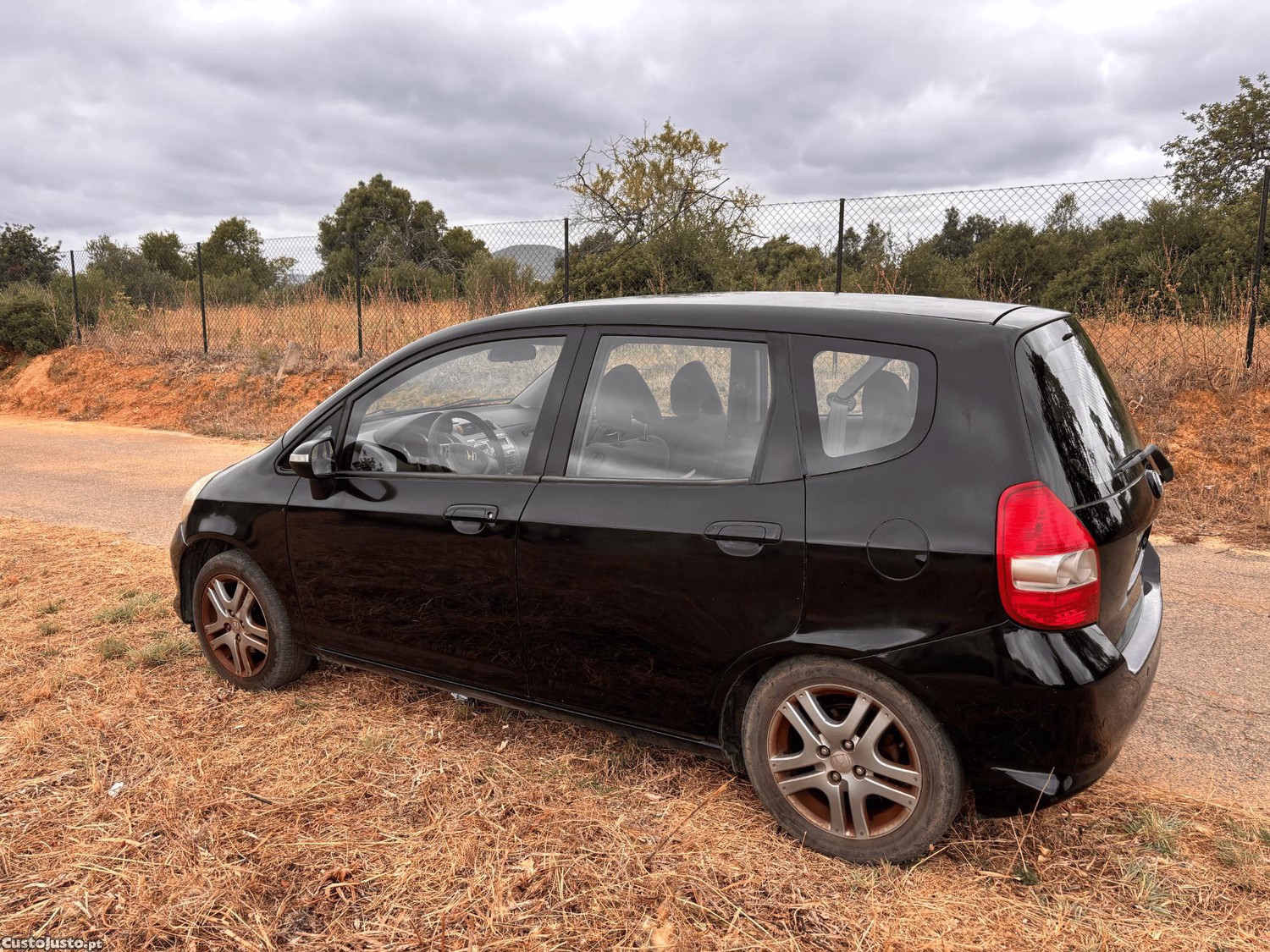 Honda Jazz 1.2 i-DSI com AC — fotografia 3