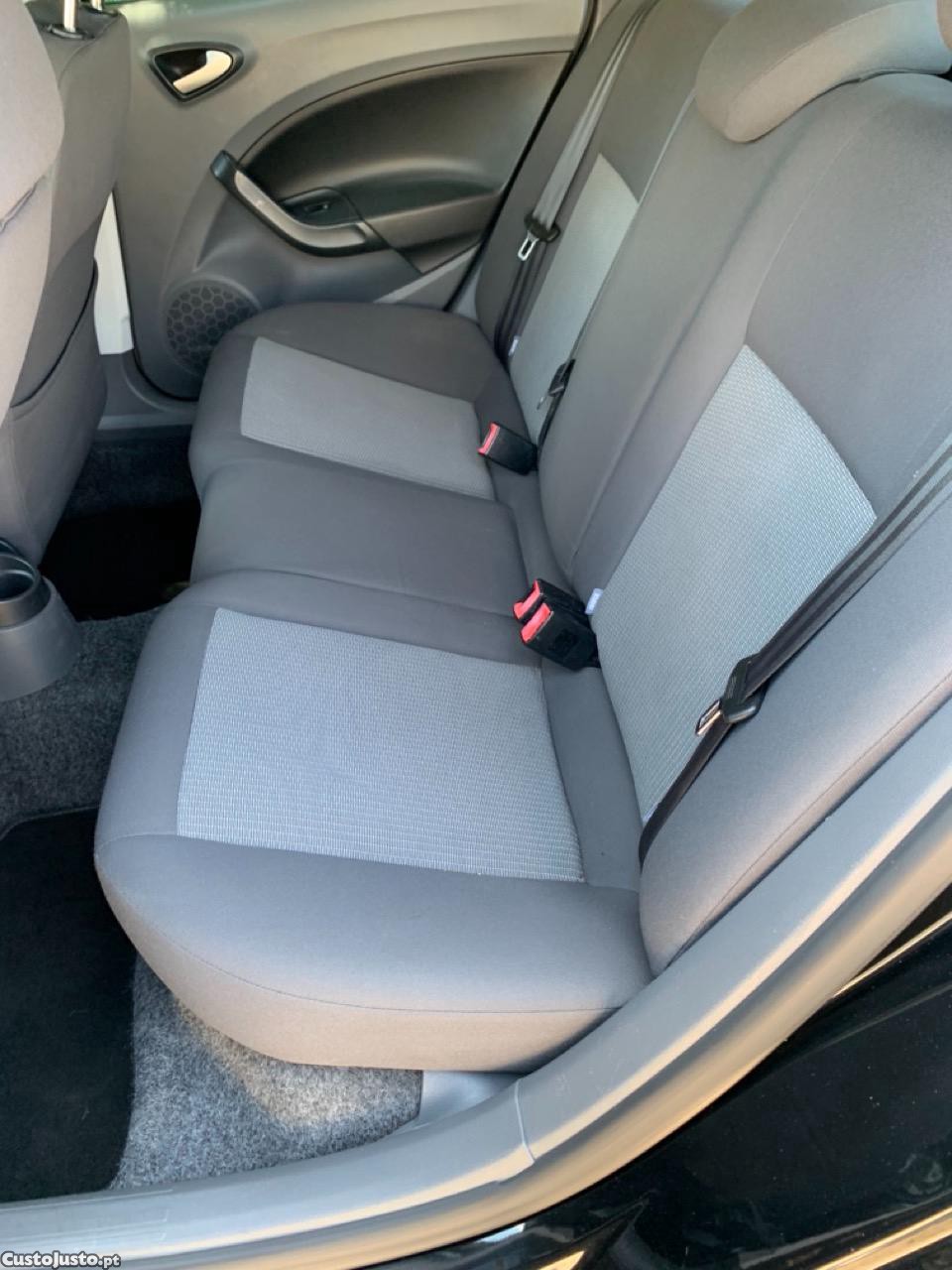 SEAT Ibiza 1.2 TDI — fotografia 3