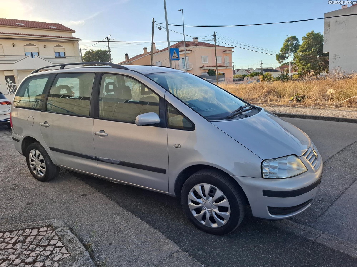 VW Sharan 1.9Tdi — photo 3