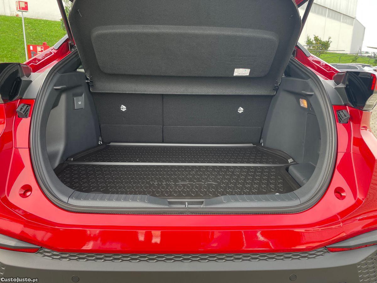 Toyota C-HR 2.0 HDF Plug-in Square Collection — fotografia 9