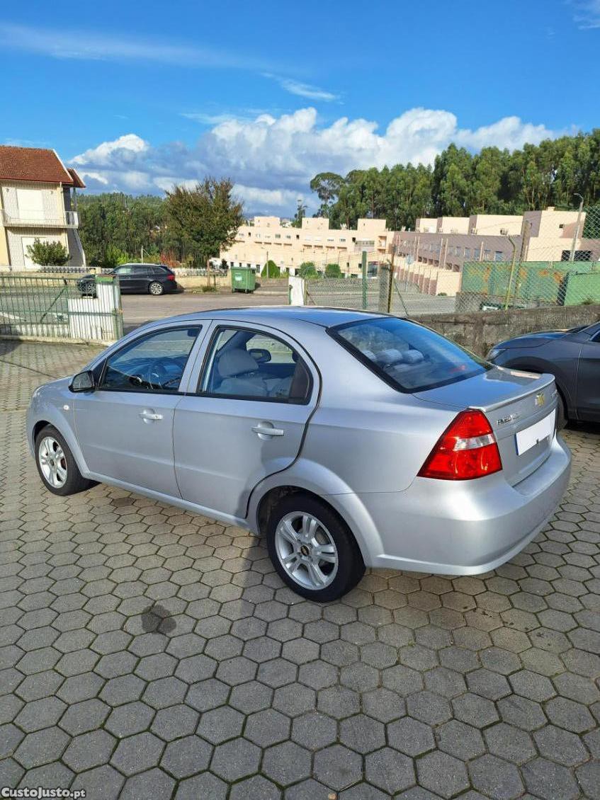 Chevrolet Aveo 1.2 - 10 — photo 4