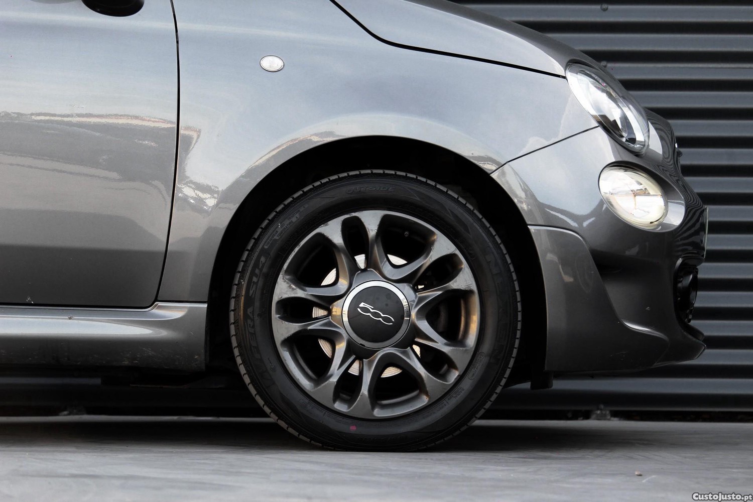 Fiat 500C 1.0 Hybrid Connect — fotografia 17