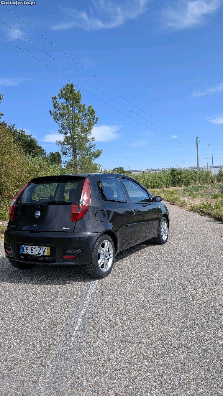 Fiat Punto Sport 1.3 MultiJet - 05 foto 3