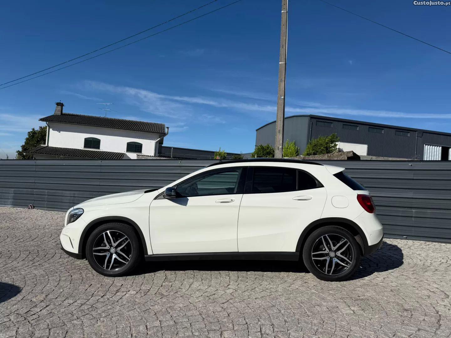 Mercedes-Benz GLA 200 (cdi) d urban - 14 — photo 3