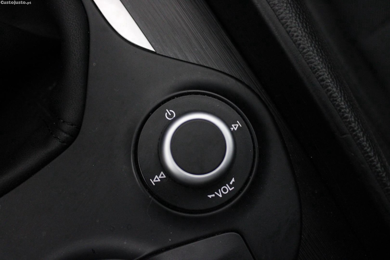 Alfa Romeo Giulia 2.2D — fotografia 17