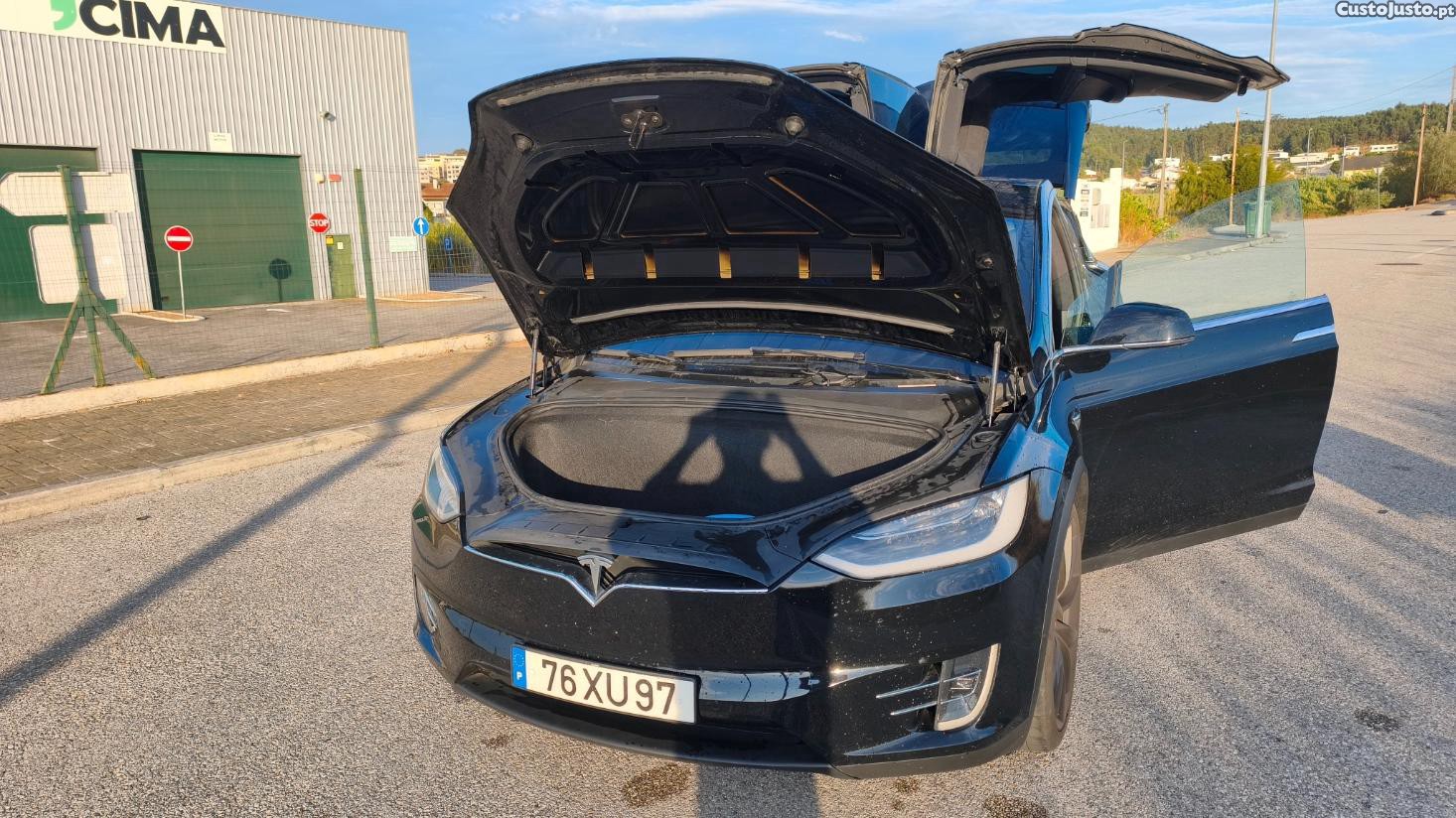 Tesla Model X 100D - 19 — photo 3