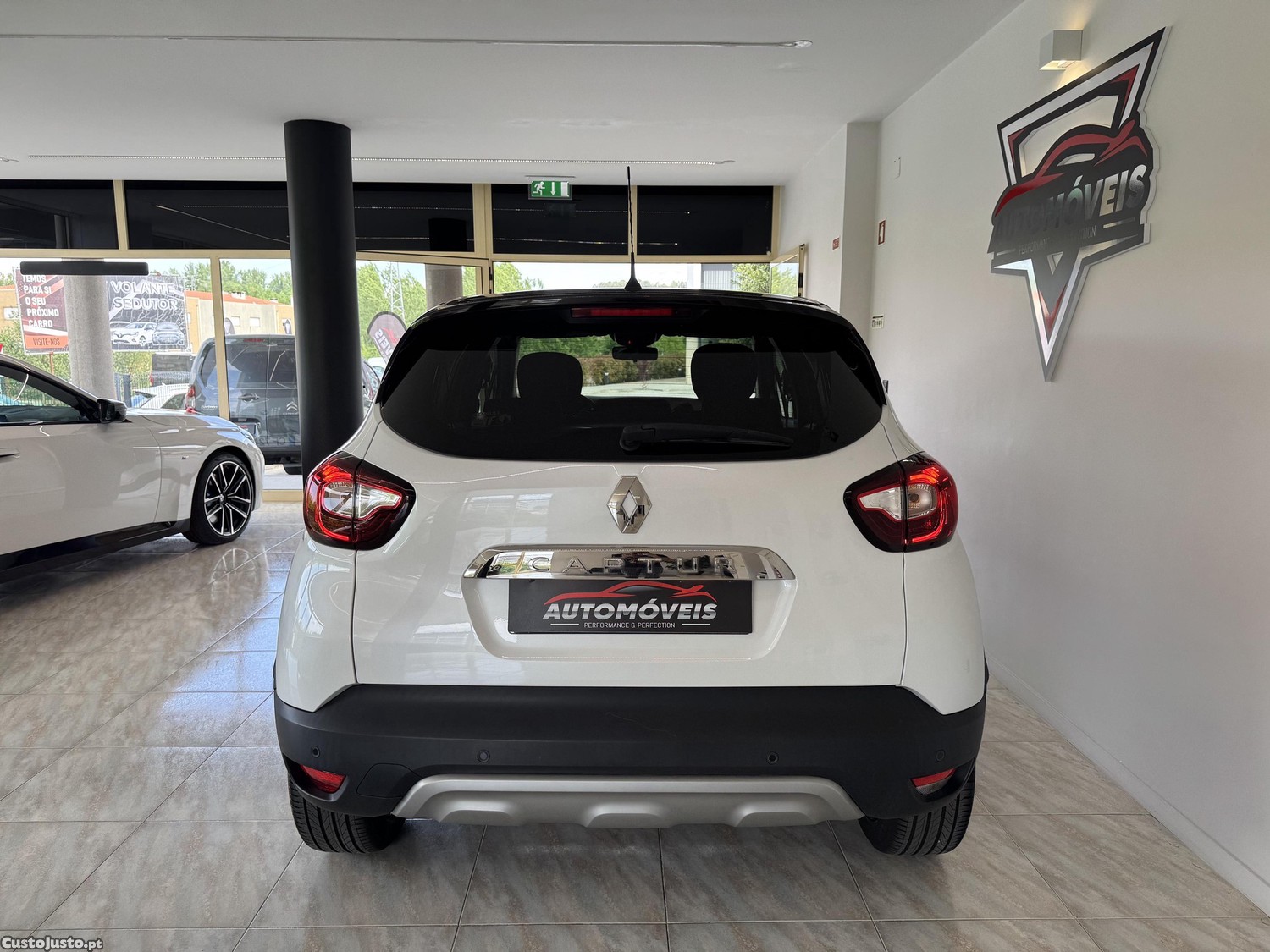 Renault Captur Intense — fotografia 7