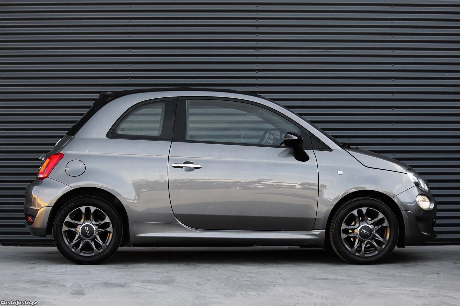 Fiat 500C 1.0 Hybrid Connect — fotografia 18