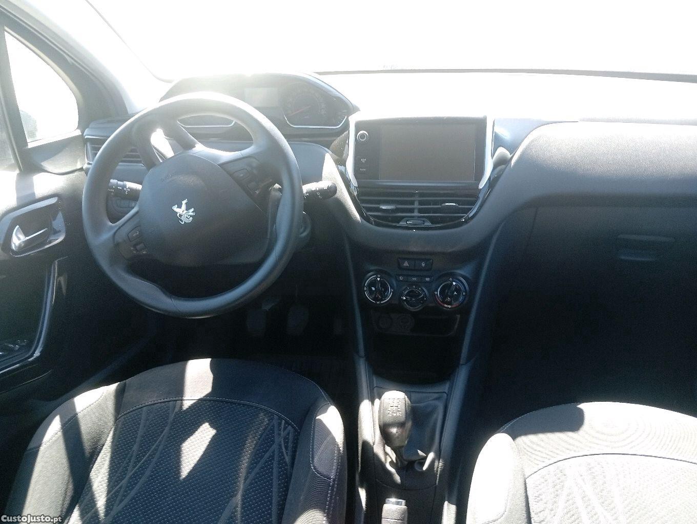Peugeot 208 1.0 VTi Active GPS - 13 foto 5