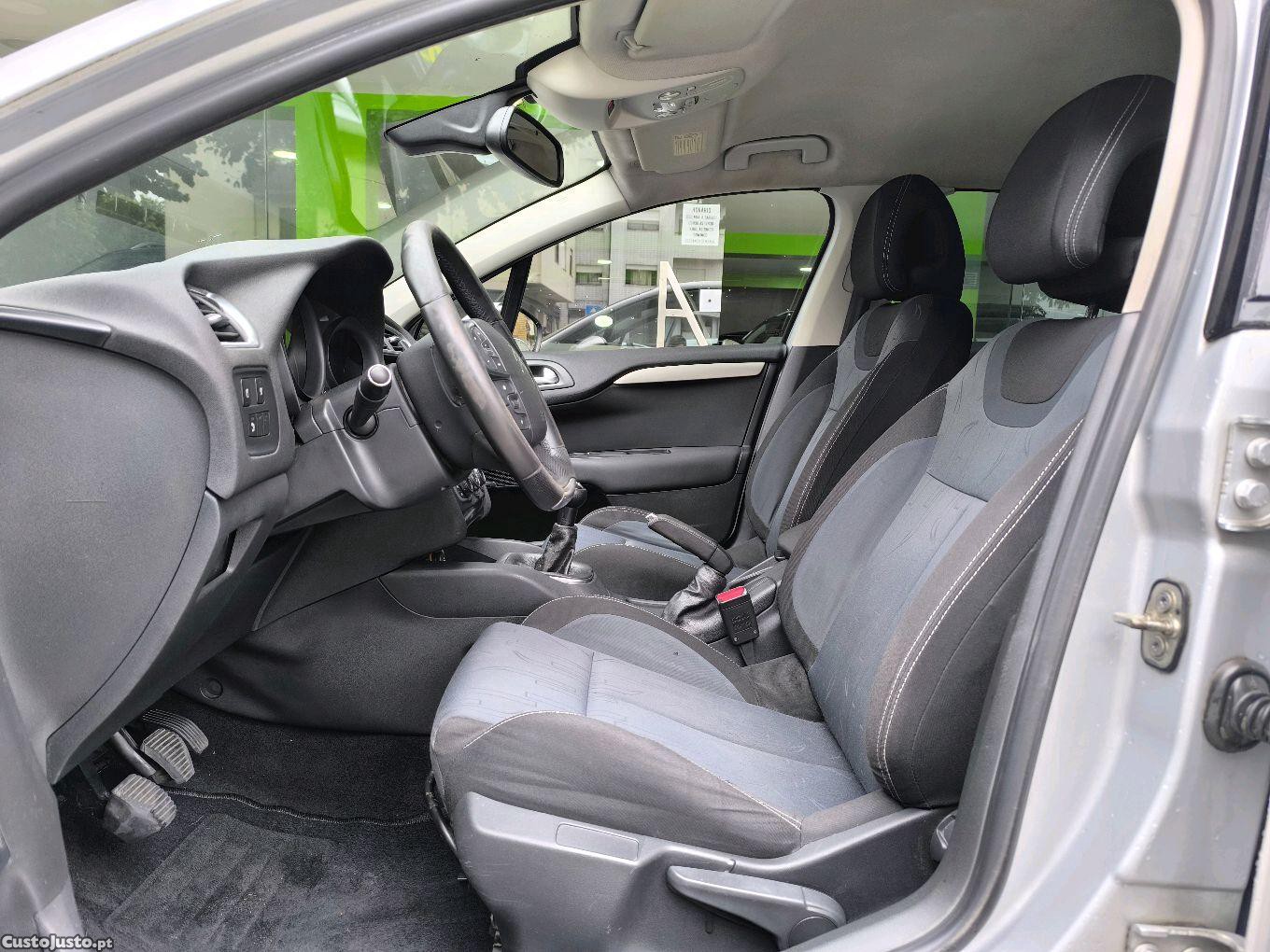 Citroën C4 1.6HDI — fotografia 4