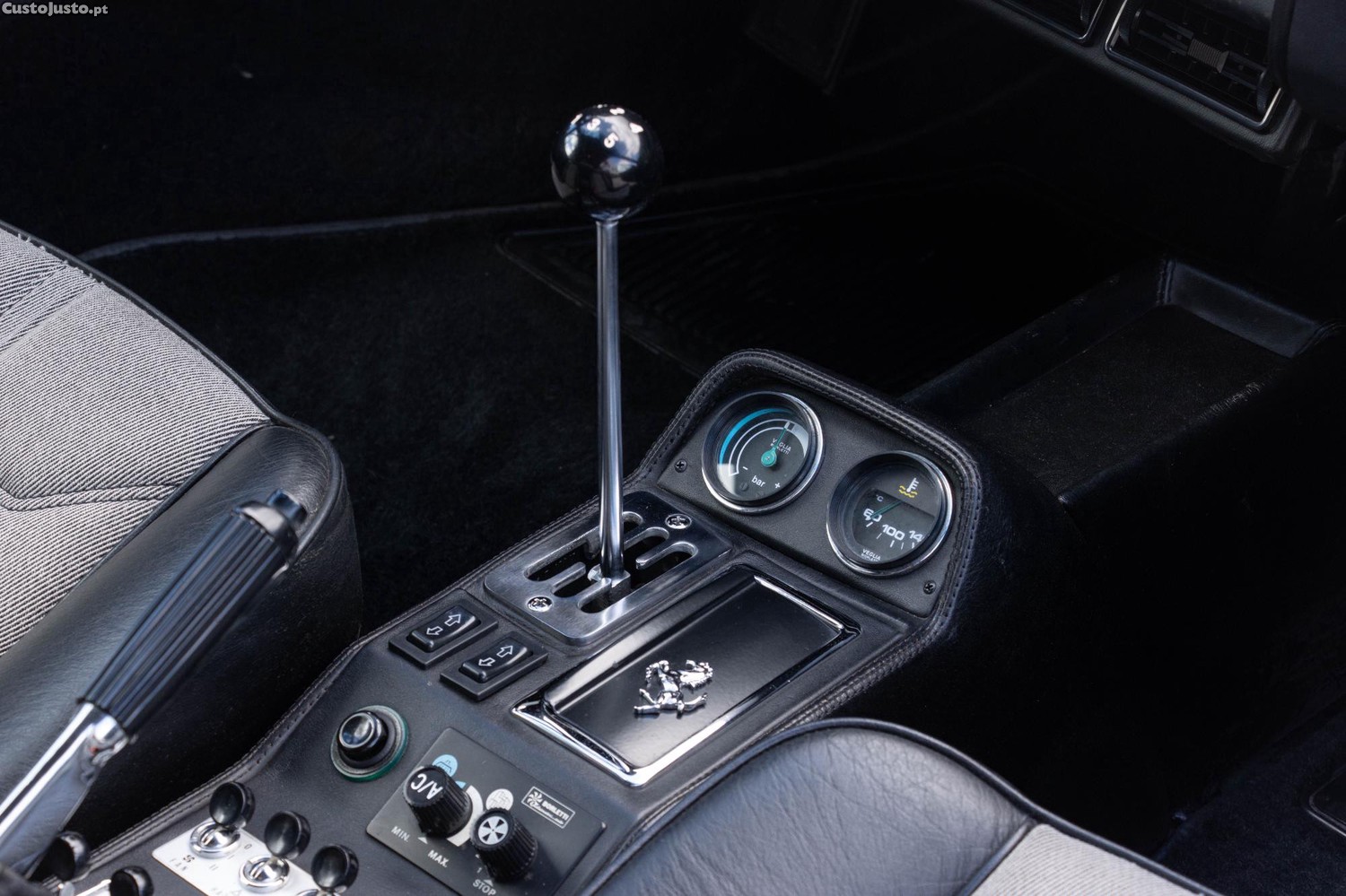 Ferrari 208 GTB Turbo — fotografia 7