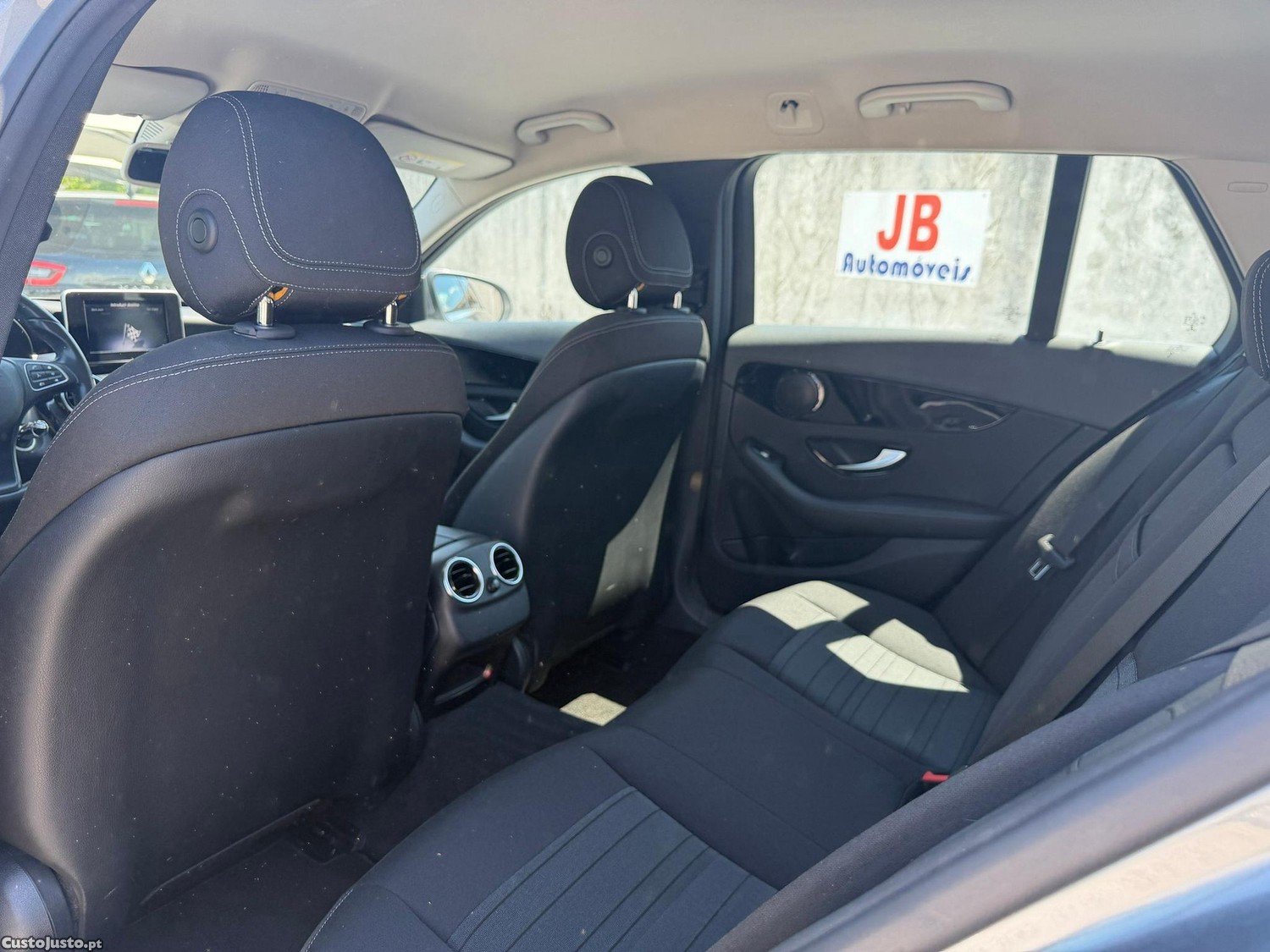 Mercedes-Benz C 220 d Avantgarde Aut. — fotografia 3