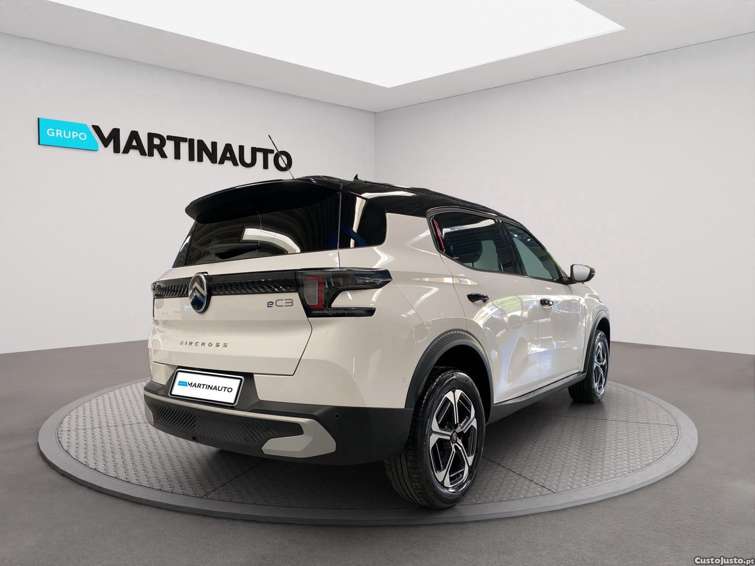 Citroën e-C3 Aircross 44 kWh Autonomia Conforto Max - 25 — photo 5
