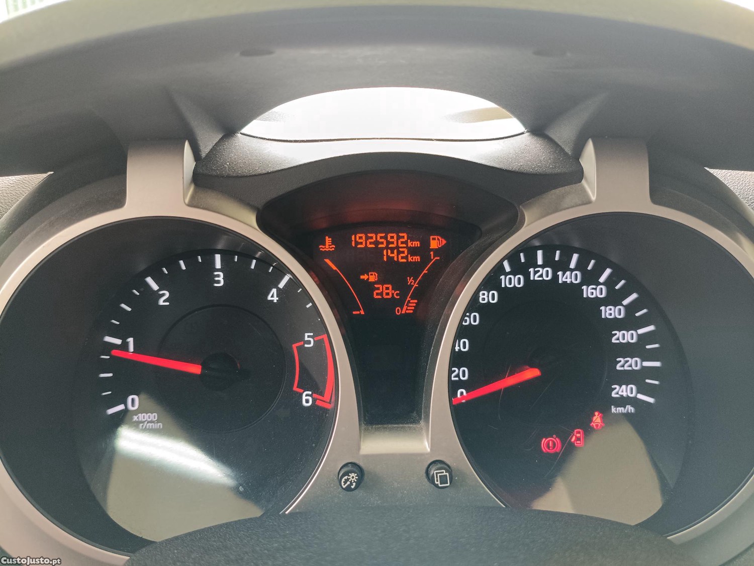 Nissan Juke 1.5 dCi 110cv Acenta — fotografia 11