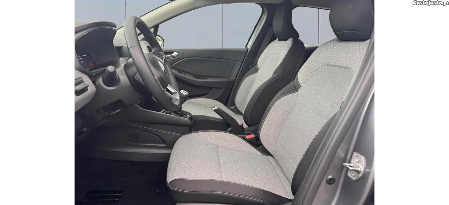Renault Clio 1.0 Tce Evolution - 24 foto 5