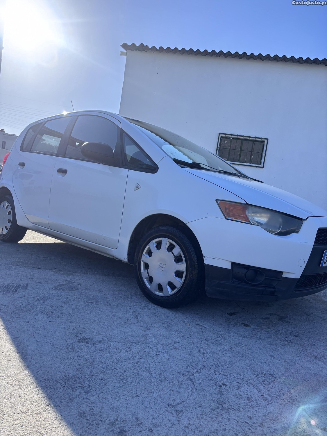 Mitsubishi Colt Confort — fotografia 7