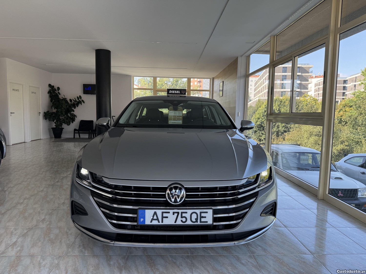 VW Arteon 2.0 TDi 150cv - 21 — photo 3