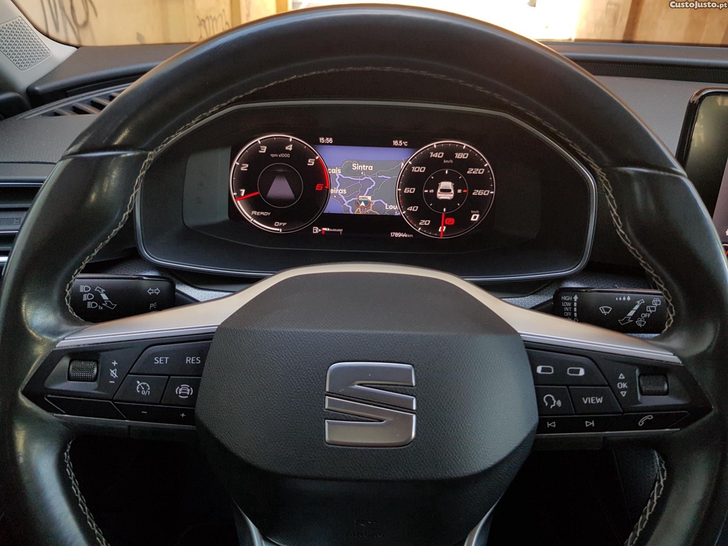 SEAT Leon 2.0 TDi 115cv Nacional — fotografia 10