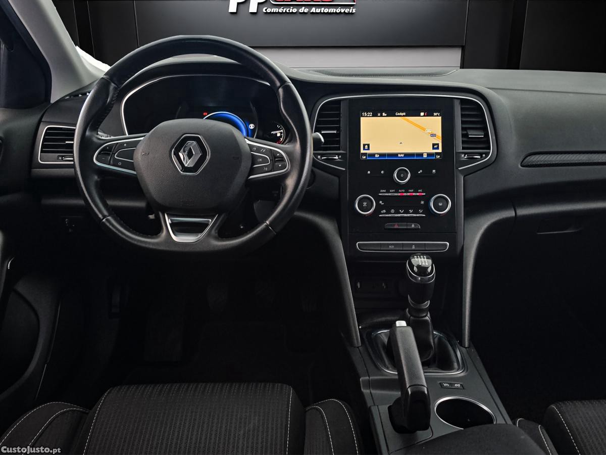 Renault Mégane Estate 1.5 dCi eco2 — fotografia 12