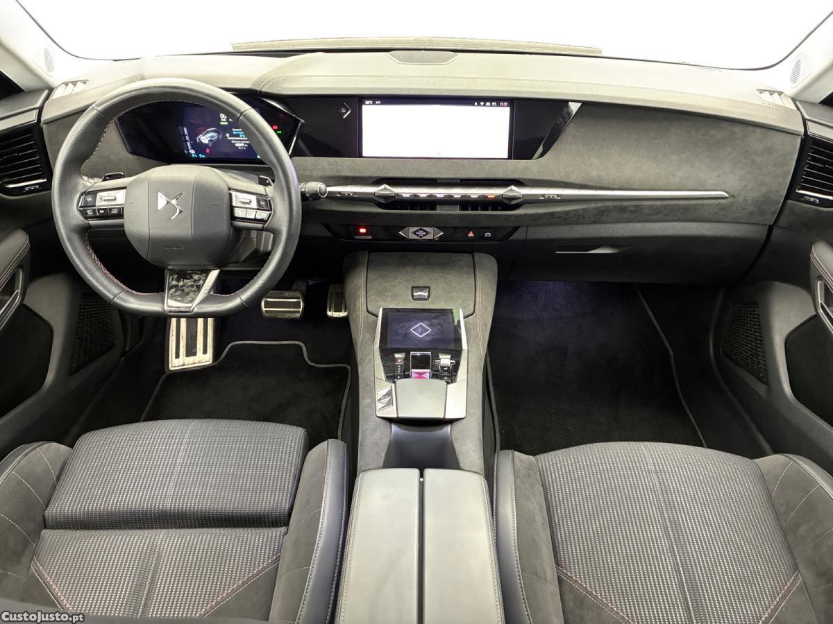 DS DS 4 E-Tense Performance Line+ EAT8 - 22 — photo 4