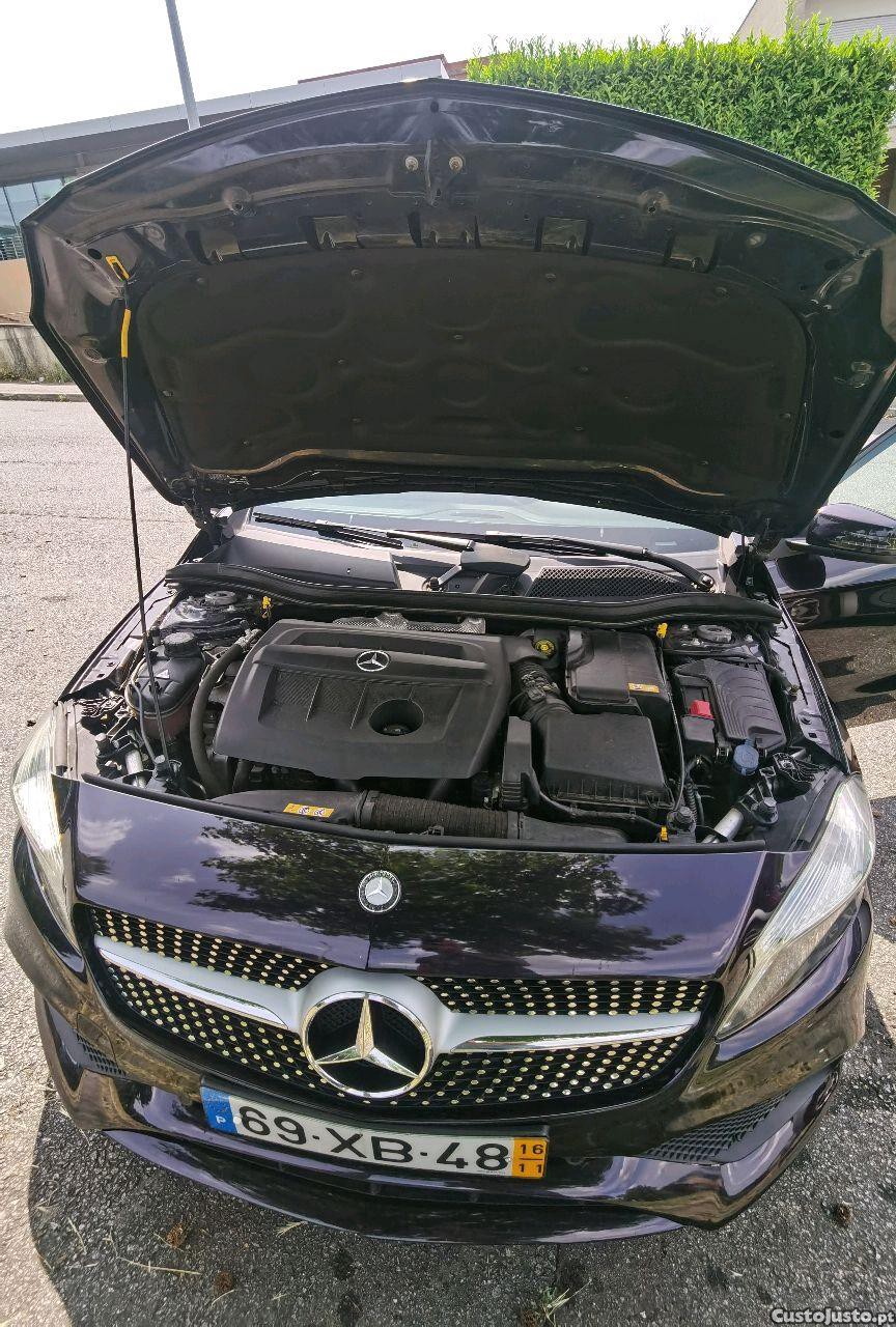 Mercedes-Benz A 180 A180d AMG Line ( 109CV ) — fotografia 7