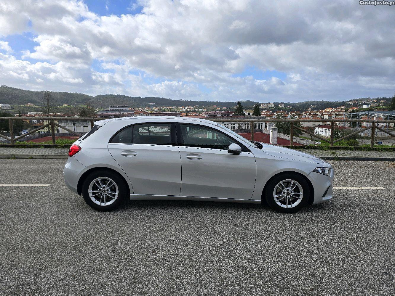 Mercedes-Benz A 180 d Style Nacional 1 Dono — fotografia 8