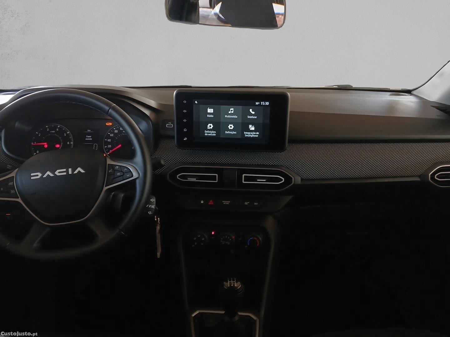 Dacia Sandero Expression - 25 foto 4