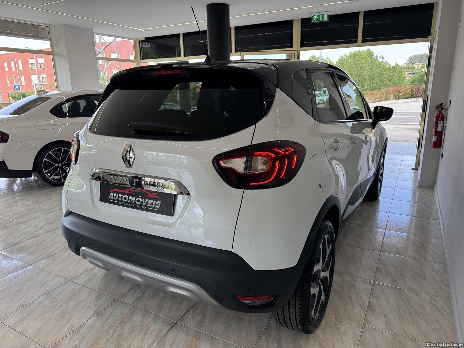 Renault Captur Intense — fotografia 6