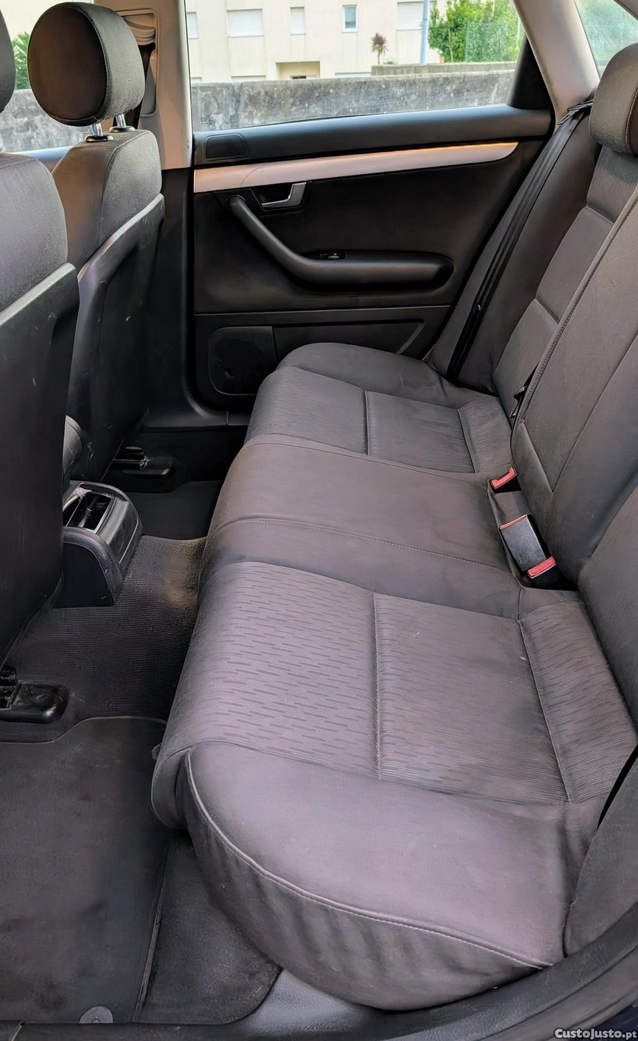 Audi A4 1.9 TDI Ambiente - Muito Bom - Oportunidade! — fotografia 5