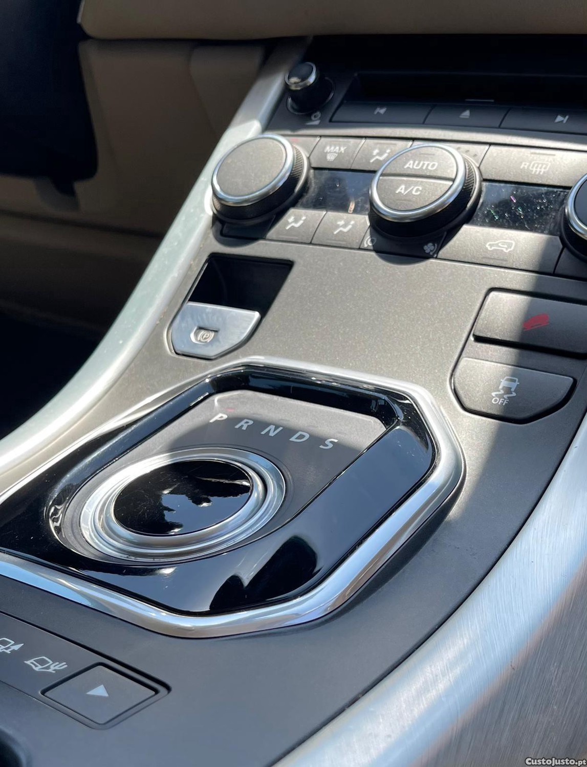 Land Rover Evoque 2.2 TD4 Dynamic Auto — fotografia 4