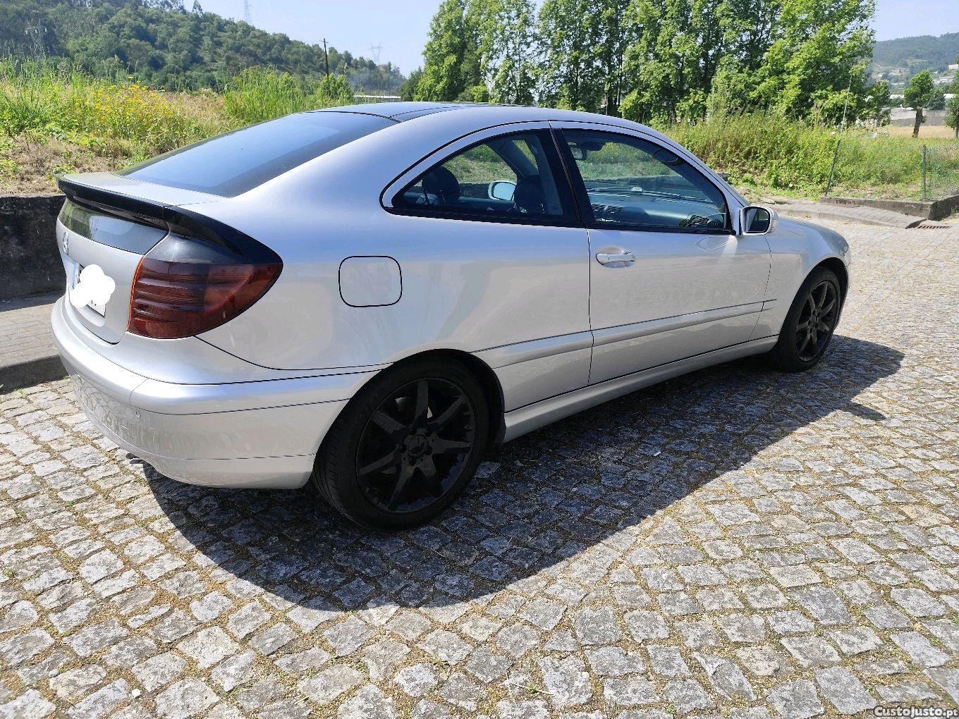 Mercedes-Benz C 220 Sportcoupe — photo 3