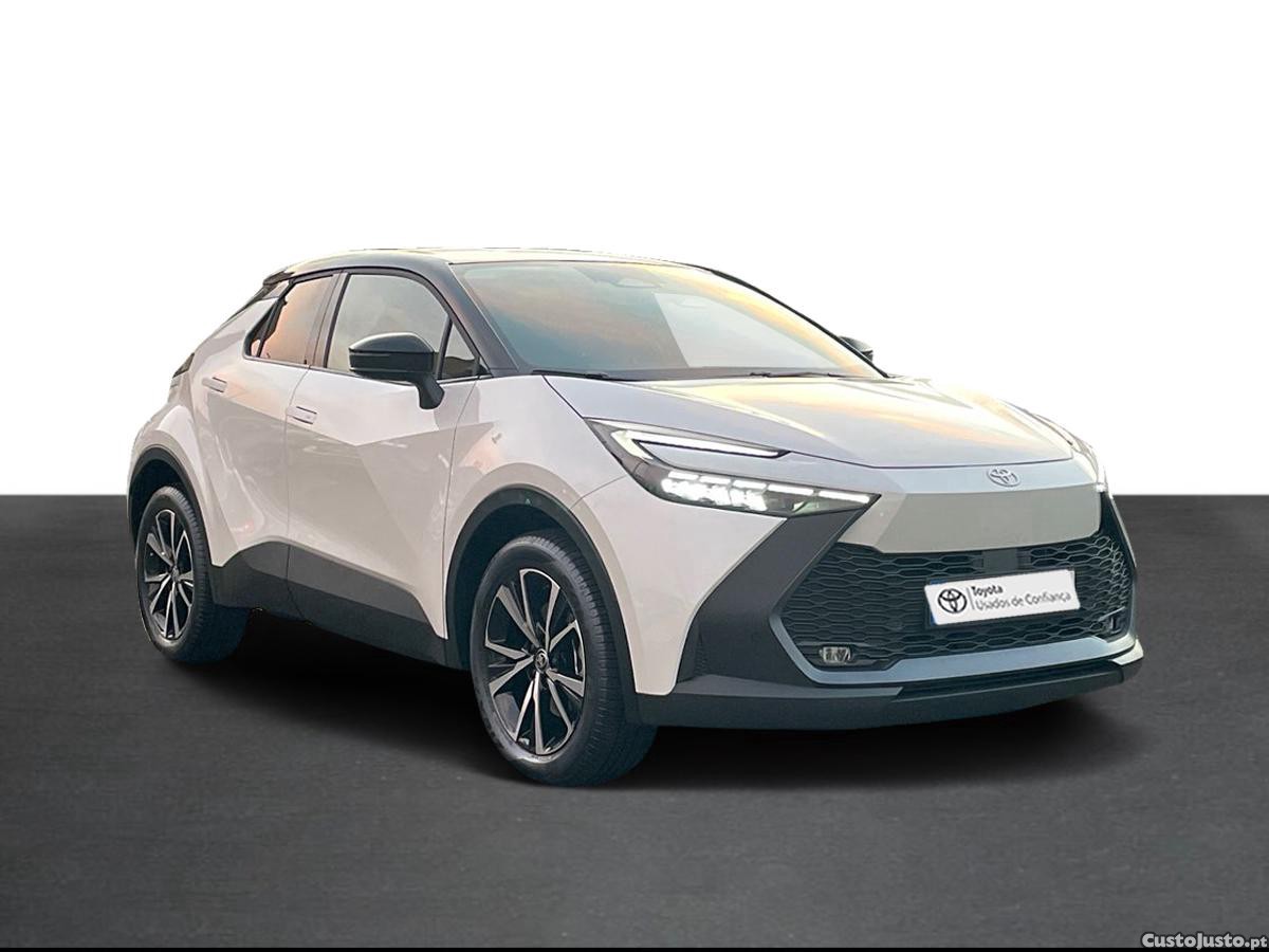 Toyota C-HR 2.0 HDF Plug-in Square Collection — fotografia 11