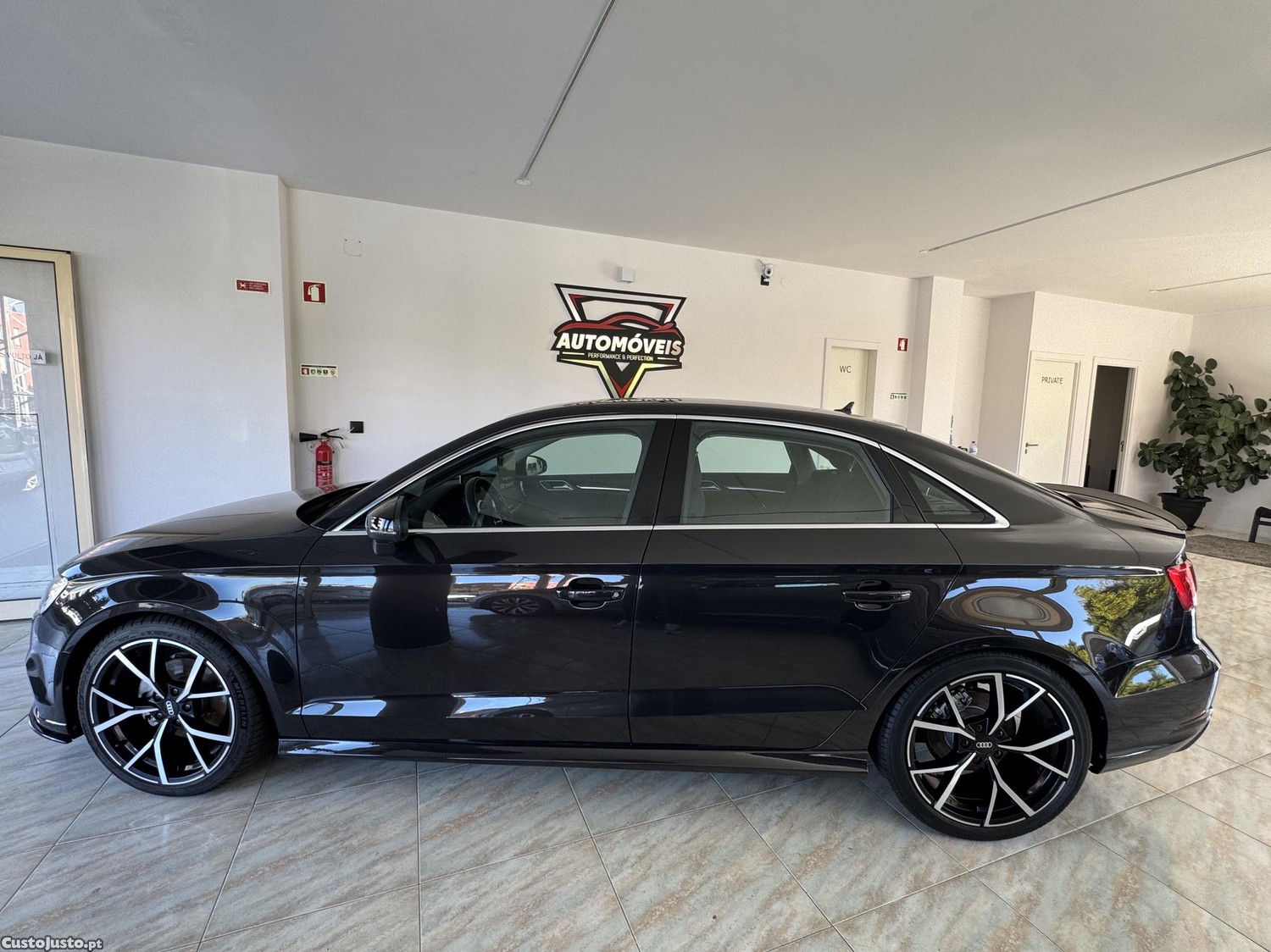 Audi A3 Limousine kit RS3 - 16 — photo 3