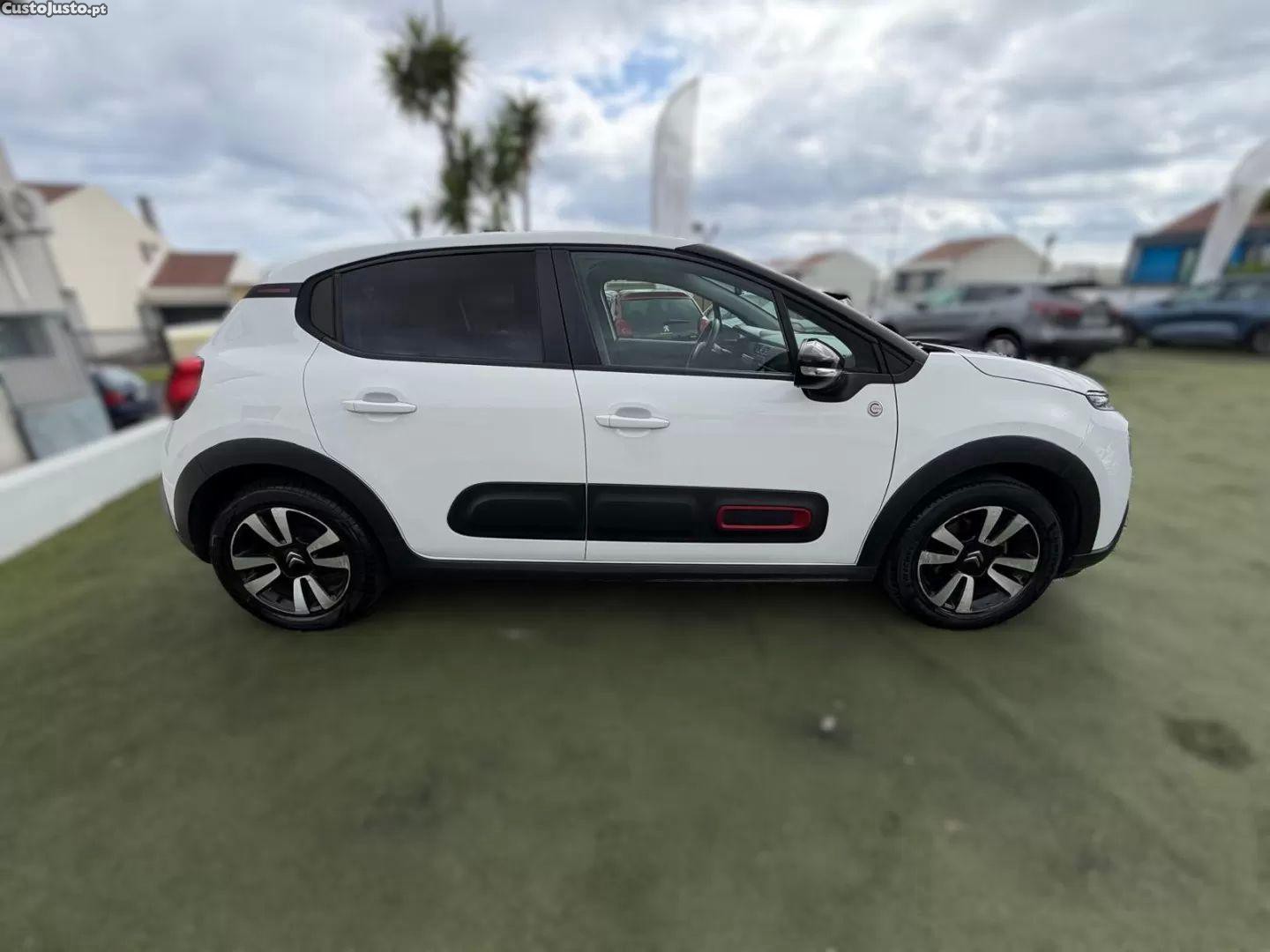Citroën C3 1.2 puretech - 22 foto 4