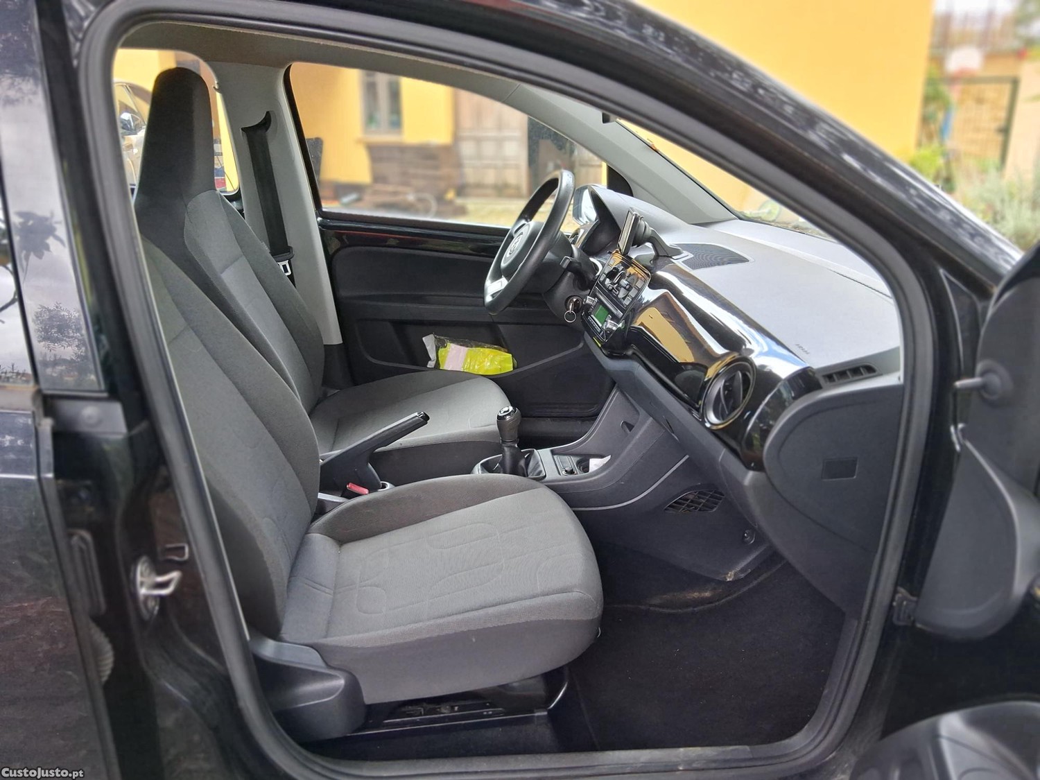 VW Up! Blue Motion — photo 5